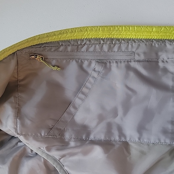 Eddie Bauer puffer vest - Picture 10 of 12